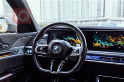 بي ام دبليو الفئة 7